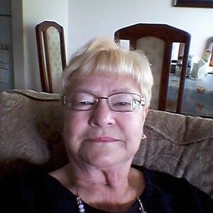 Meet your Posher, Sharon